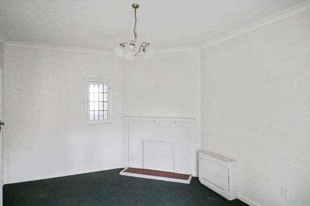 Woburn Art Deco Apartment - Photo 1