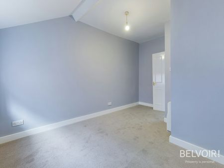 Flat to rent on - Photo 3