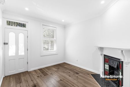 33 Ferndale Street, Newtown, NSW 2042 - Photo 2