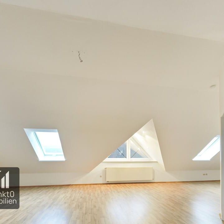 100 m² Wohnqualität – 2 Schlafzimmer, großer Wohnbereich, Garage, Garten – nur 810 € Kaltmiete - Photo 1