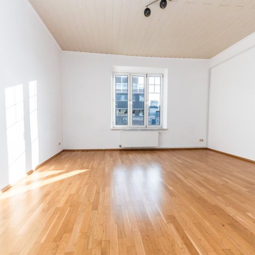 AB SOFORT VERFÜGBAR | GEGENÜBER FH JOANNEUM I 3. STOCK I MODERN SANIERT I SEHR HELL I BIM VOR DER HAUSTÜRE I HAUSTIERE WILLKOMMEN I PROJEKT WOHNEN - Foto 1