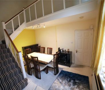 4 bedroom detached house to rent - Photo 3