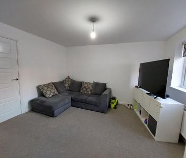 2 bedroom terraced house to rent - Photo 5