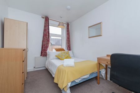 5 Bed Terraced House, Lorne Road, LE2 - Photo 3