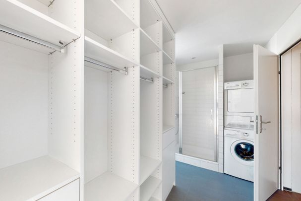 Beautiful attic apartment with a view of the countryside - Photo 1