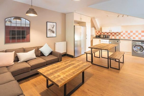 7 bedroom apartment to rent - Photo 1