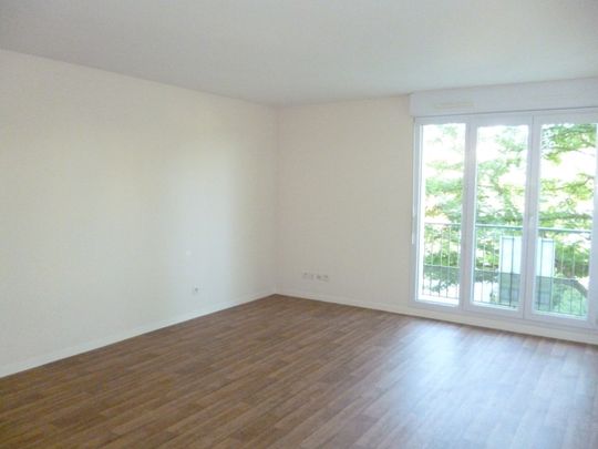 Location Appartement 3 pièces 65m² ORLEANS 45100 - Photo 1
