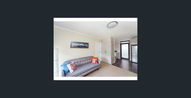 BEAUTIFUL APARTMENT IN QUIET CUL-DE-SAC - WATER INCLUDED - Photo 1