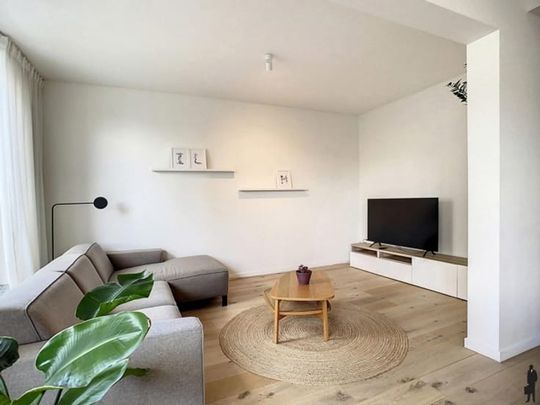 Appartement te huur - Foto 1