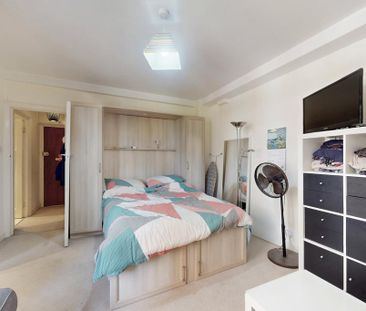 Studio to rent - Photo 3