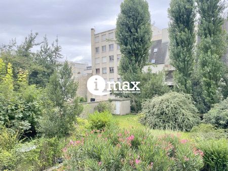 Location Appartement COURBEVOIE - - Photo 2