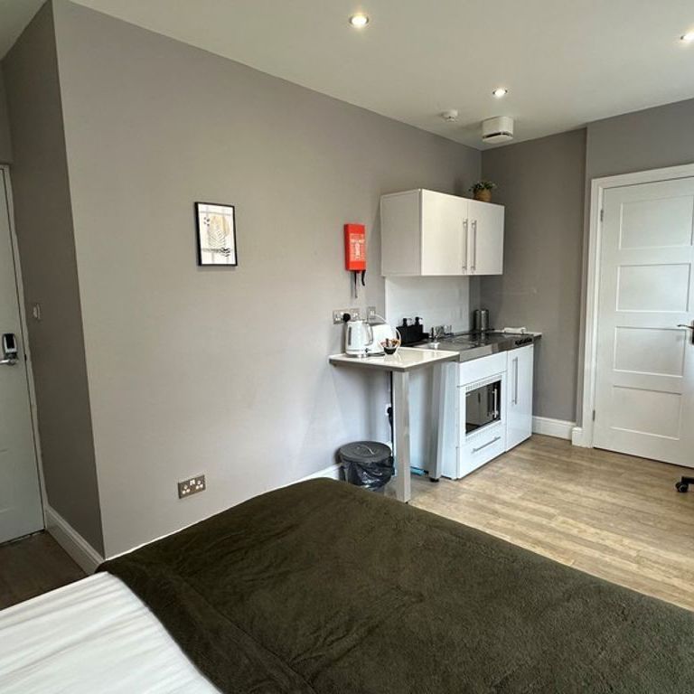 Castle Yard Studio 6 - Photo 1