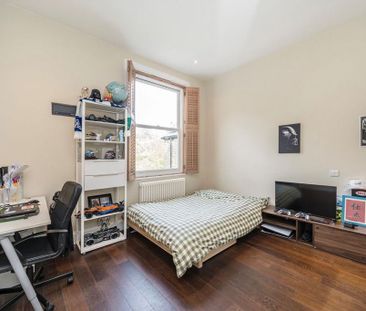 4 bedroom maisonette to rent - Photo 1