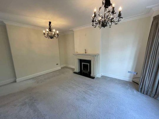 Belgrave Crescent, Harrogate, North Yorkshire, HG2 - Photo 1