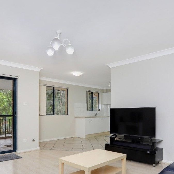 Wentworthville - Photo 1