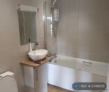 1 bedroom flat to rent - Photo 6
