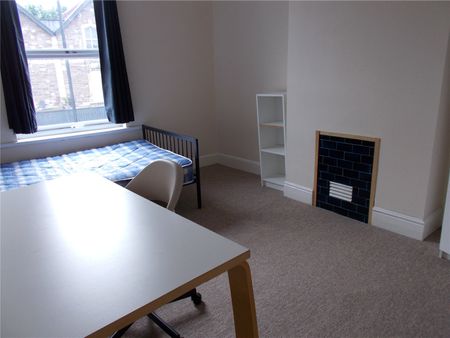 Student Properties to Let - Photo 3