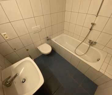 Charming 3.5-room duplex in the old town - Photo 4