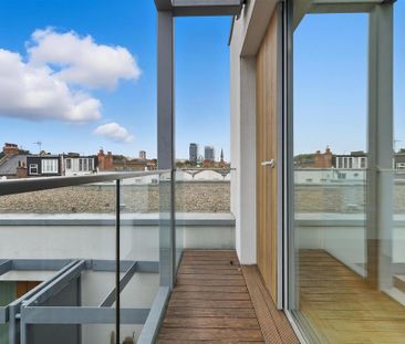 2 bedroom apartment to rent - Photo 2
