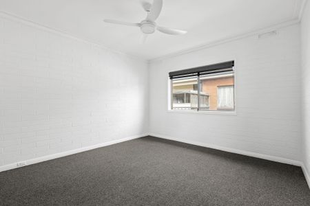 Spacious Apartment In The Heart of Geelong West - Photo 3