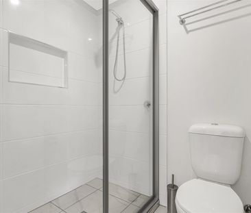 NEAR NEW BRIGHTON STUDIO UNIT - Photo 5