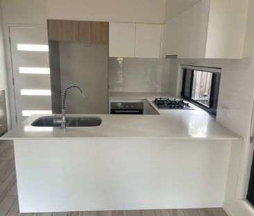 A stylish home in the perfect location is ready for you to move in! - Photo 6