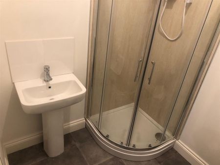 Commercial Road, GRANTHAM - Photo 4