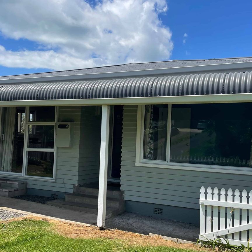 Very cute three-bedroom cottage - Photo 1