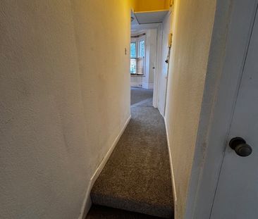 1 Bed Flat, Penge, SE20 - Photo 5