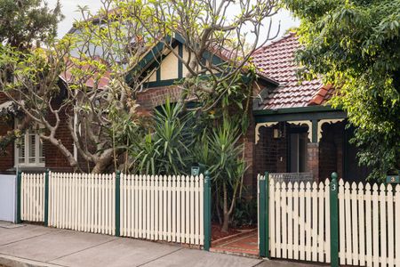 5 Brown Street - Photo 3