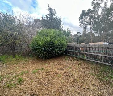 “Rear bungalow in prime location-in the heart of Glenroy!” - Photo 6