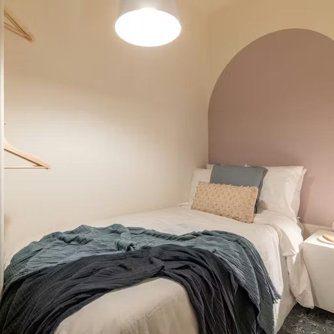 Passatge de Marimon, Barcelona, Catalonia 08021 - Photo 1