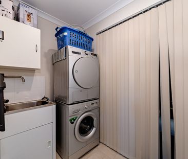 5 Pantropical Loop, Alkimos, WA 6038 - Photo 2