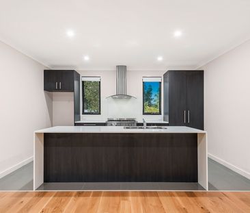 2/1167 Main Road, Eltham - Photo 1