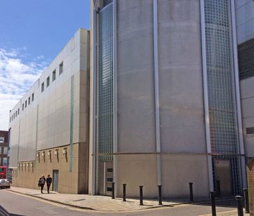 2 Bed Penthouse, Portland Street, BN1 - Photo 5