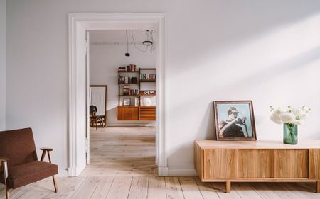 Klimatyczne wnętrza, w cenie piwnica i rowerownia 103.6 m² - Zdjęcie 3