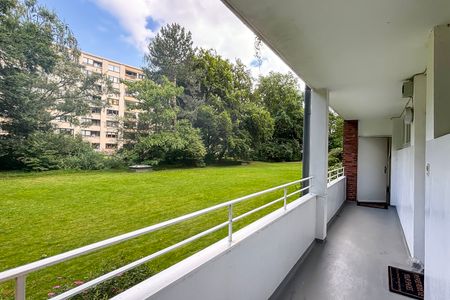 Tolle 3-Zimmer-Wohnung mit Süd-Balkon in TOP-Lage von Golzheim! - Photo 2