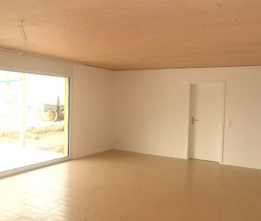 Moderne 4.5-Zimmer-Wohnung an ruhiger Lage - Photo 1