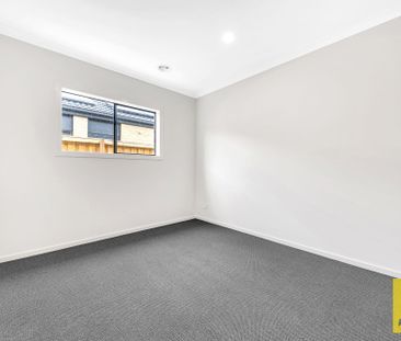 Brand New Metricon Built Excellence - Photo 4