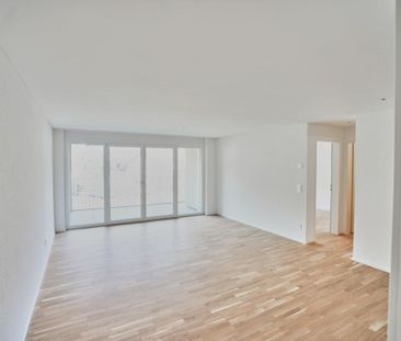 Moderne 2.5-Zimmerwohnung mit Balkon - Foto 2