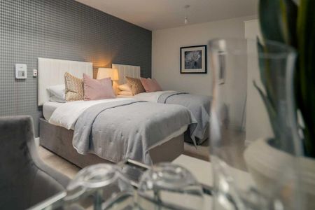 1 bedroom retirement property to rent - Photo 2