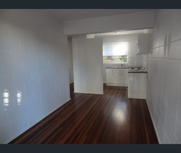 3/13 Westbourne Street, Highgate Hill, Qld 4101 - Photo 3