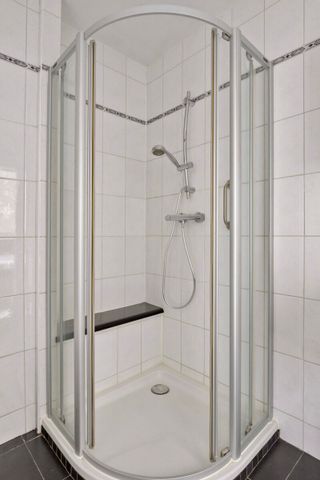 Barendrechtstraat, Tilburg, Nederland - Photo 3