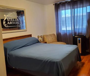 3 1/2 tranquil et spacieux à Saint Lambert - Photo 2