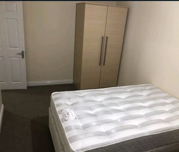 Room in a Shared House, Quinton Road, B17 - Photo 6