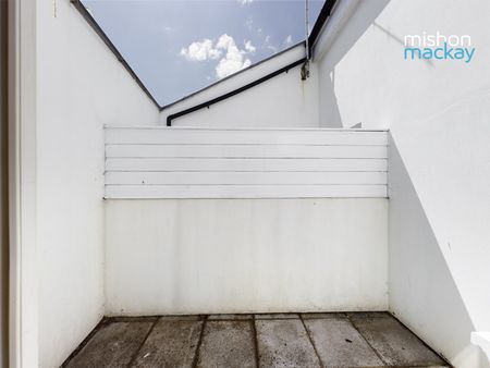 2 bedroom semi-detached bungalow to rent - Photo 5