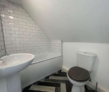 East Millwood Road, Liverpool, Merseyside, L24 - Photo 4