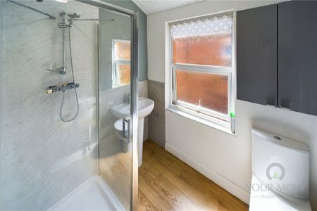 1 bedroom in a house share to rent - Photo 5