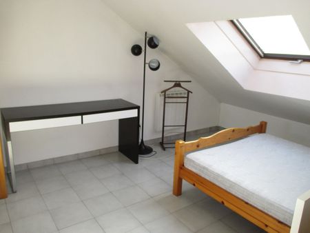 Location Appartement 1 pièce 22m² - Photo 2