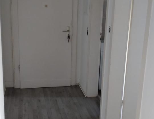 Wohnung 2,5 zimmer mit grossem Balkon - Foto 1